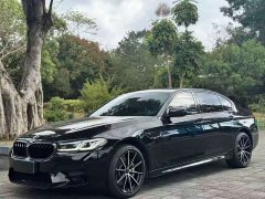 BMW 5 530Li Deluxe Version M - фото 1