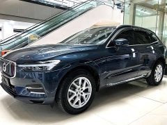 Volvo XC60 T5 AWDLuxury Edition - фото 1