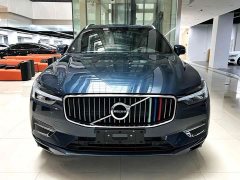 Volvo XC60 T5 AWDLuxury Edition - фото 2