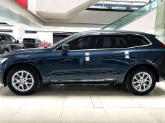 Volvo XC60 T5 AWDLuxury Edition - фото 3