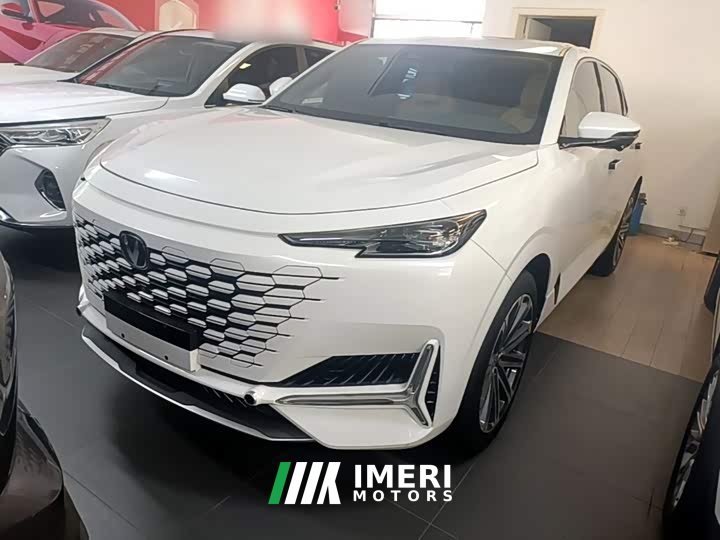 Changan UNI-K 2.0T 2WD Version - автомобиль из Китая