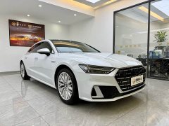 Audi A7L 2022 45 TFSI S-line Dream-Building Crystal Package - фото 2