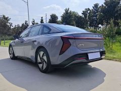 FAW EH7 640 AWD Edition - фото 9