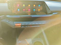 Changan UNI-V 1.5T Premium Version - фото 14