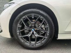 BMW 3 Series 330Li M Sports Night Package - фото 6