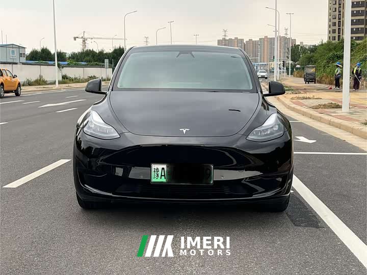 Tesla Model Y Edition