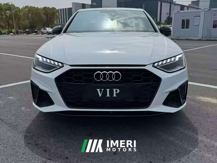 Audi A4L 40 TFSI Fashion Version