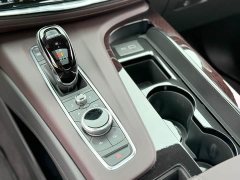 Lexus Escalade 6.2L Plus Edition - фото 16