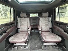 Lexus Escalade 6.2L Plus Edition - фото 17