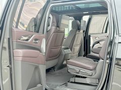 Lexus Escalade 6.2L Plus Edition - фото 5