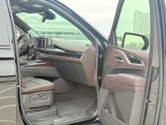 Lexus Escalade 6.2L Plus Edition - фото 6