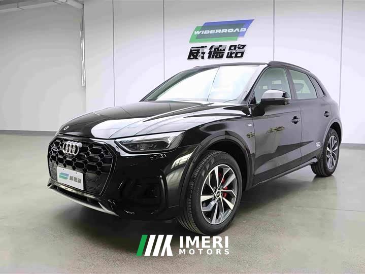 Audi Q5L 40 TFSI luxury and dynamic - автомобиль из Китая
