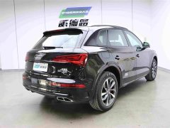 Audi Q5L 40 TFSI luxury and dynamic - фото 4