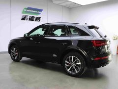 Audi Q5L 40 TFSI luxury and dynamic - фото 6