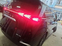 Denza D9 DM-i 980 AWD Version - фото 4