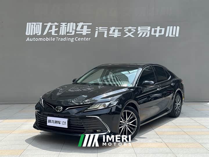 Toyota Camry 2021 2.5G Deluxe Edition - автомобиль из Китая