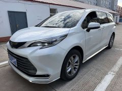 Li Auto SIENNA 2.5LPHEV AWDLuxury Edition - фото 1