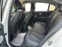 BMW 1 Series 120i M Sports Edition - фото 7