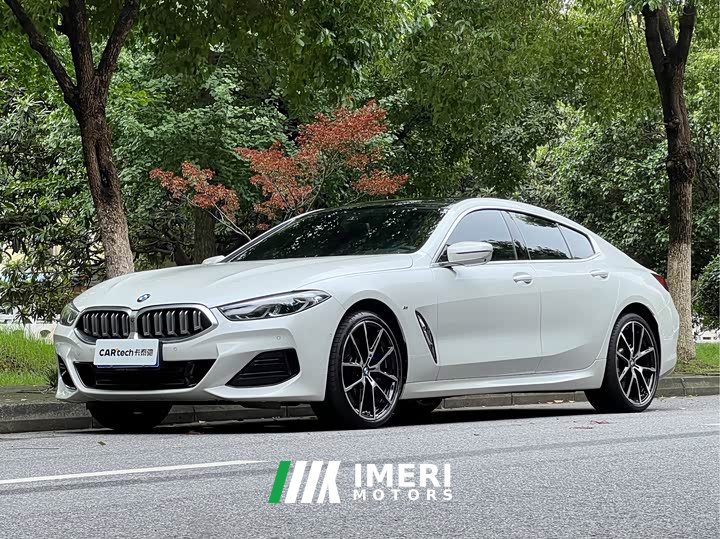 BMW 8 840i M - автомобиль из Китая