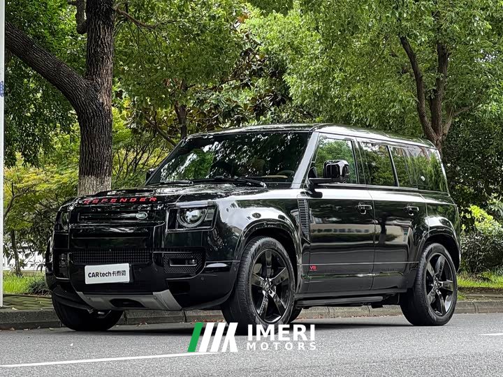 Land Rover 110 5.0T V8