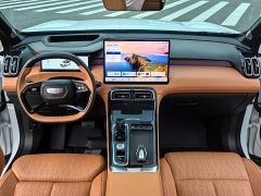 Geely L 1.5TD DCT - фото 5