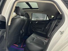 Lynk & Co B70 1.5T Version70Anniversary Edition - фото 9