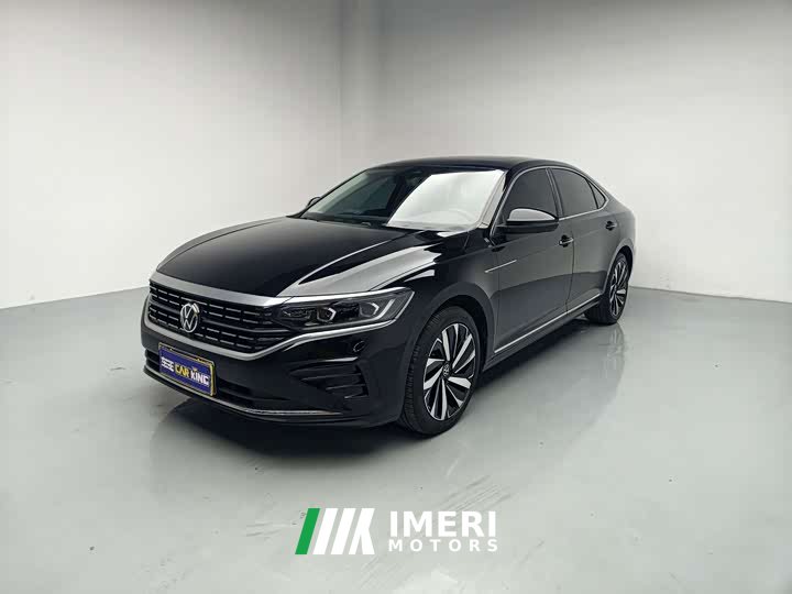 Volkswagen 380TSI Luxury Edition