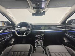 Volkswagen 380TSI Luxury Edition - фото 8