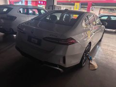BMW 5 530Li Version M - фото 2