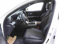 Mercedes-Benz C-Class 2022 facelift C 200 L sports version - фото 15