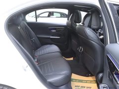 Mercedes-Benz C-Class 2022 facelift C 200 L sports version - фото 17