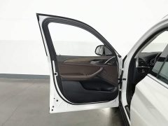 BMW X3 xDrive28i Luxury - фото 8