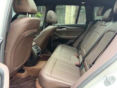 BMW X3 xDrive30i Deluxe Version M - фото 11