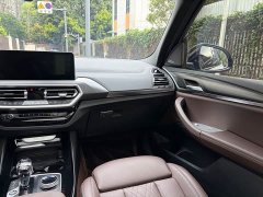 BMW X3 xDrive30i Deluxe Version M - фото 16