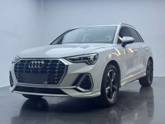 Audi Q3 35 TFSI Fashion Version - фото 1