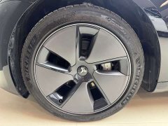 Tesla Model 3 Edition - фото 9
