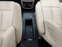Buick GL8 Deluxe Edition - фото 16