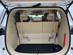 Buick GL8 Deluxe Edition - фото 6