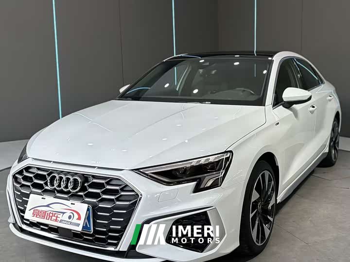 Audi A3 A3L Limousine 35 TFSI Fashionable and Sporty - автомобиль из Китая