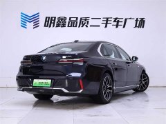 BMW i7 eDrive50L Leading M Sports Package - фото 7