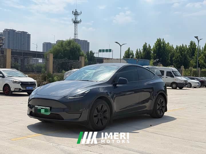 Tesla Model Y Edition