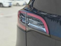 Tesla Model Y Edition - фото 20