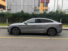BYD DM-i Edition 121KM Deluxe Version - фото 7
