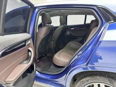 BMW X2 sDrive25i M - фото 11