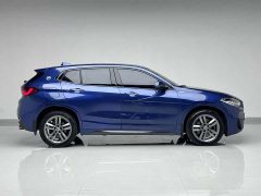 BMW X2 sDrive25i M - фото 7