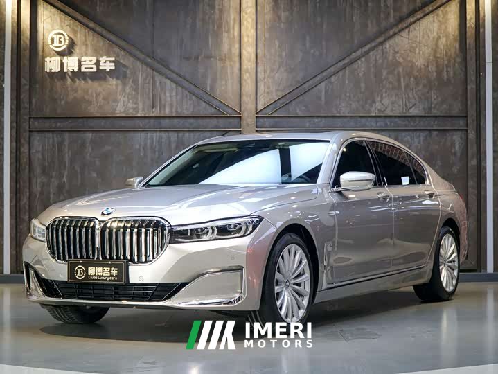 BMW 7 Series 2021 730Li Luxury Package - автомобиль из Китая