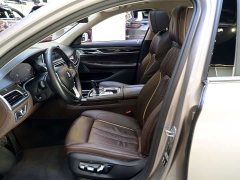 BMW 7 Series 2021 730Li Luxury Package - фото 9