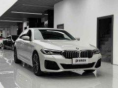 BMW 5 530Li Version M - фото 3
