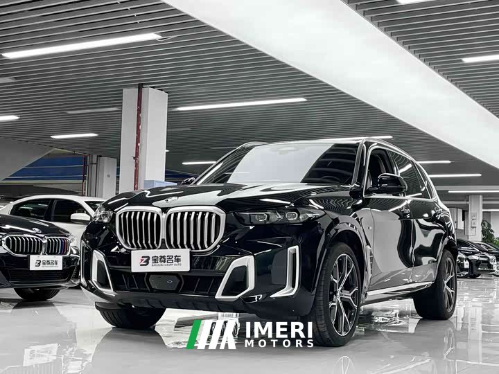 BMW X5 xDrive 30Li Deluxe VersionM - автомобиль из Китая
