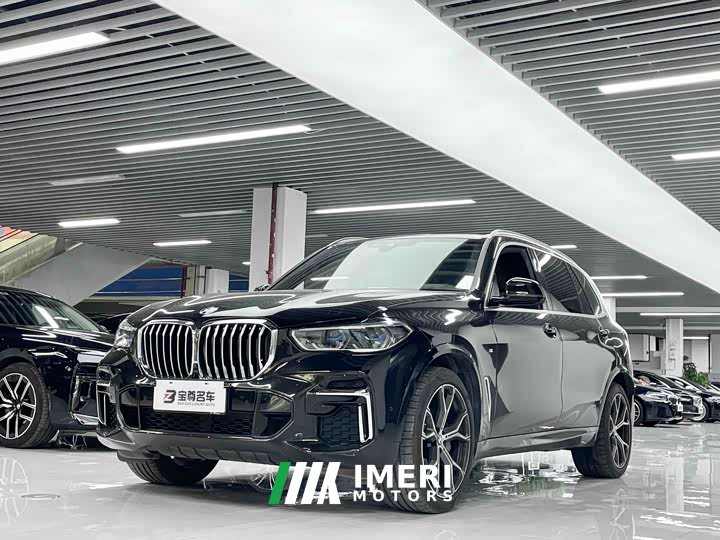 BMW X5 xDrive 40Li M - автомобиль из Китая